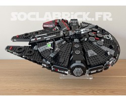 Millenium Falcon 75389 inclined 20°