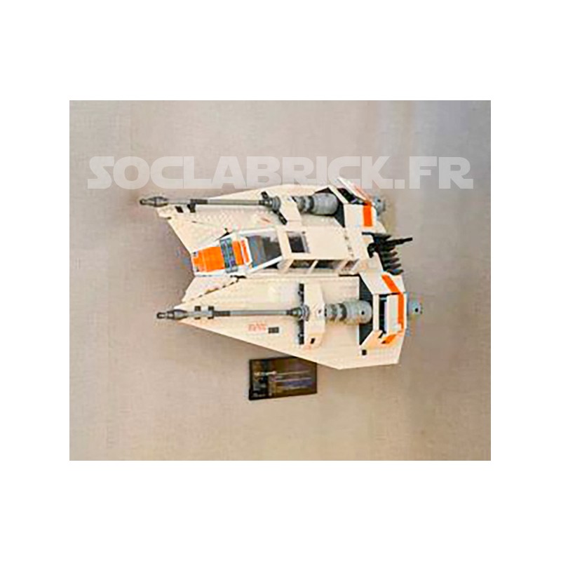 Snowspeeder - 75144 wall-mount (in side)