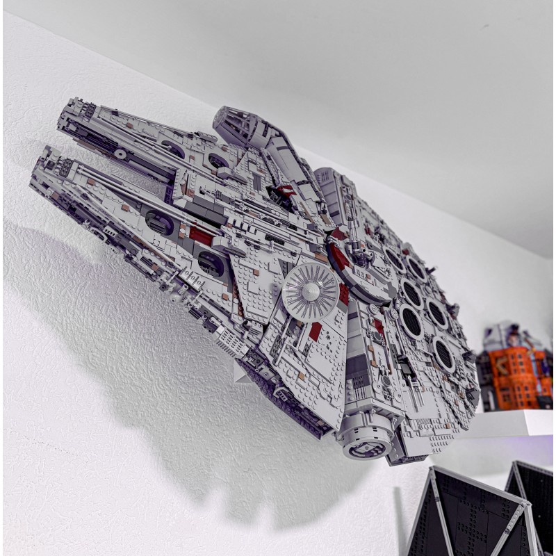 Wall mount for LEGO 75192 Millenium Falcon UCS