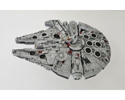 Faucon Millenium UCS - mural