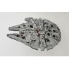 Millenium Falcon UCS - Wall mount