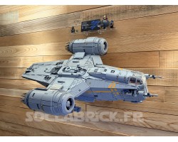 Razor Crest UCS 75331 wall-mount