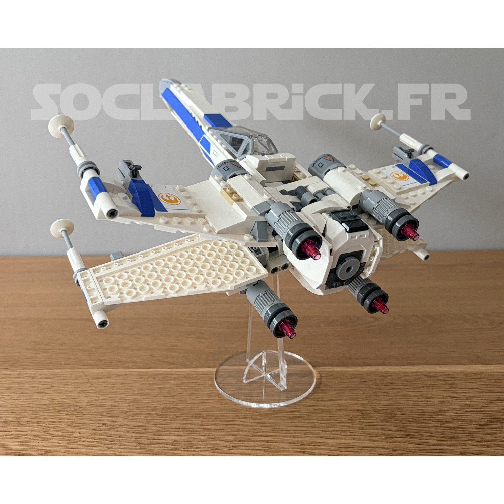 Display stand for LEGO 75301 X-Wing take-off