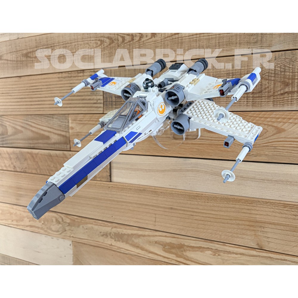X-Wing 75460 mural biais