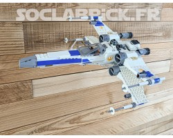 X-Wing 75460 mural parallèle
