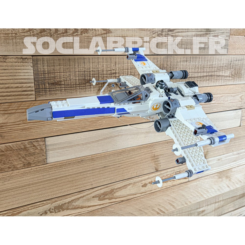 X-Wing 75460 wall-mount parallel