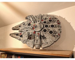 Display stand for LEGO 10179 - 75192 Millenium Falcon UCS