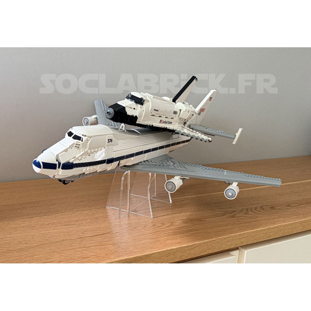 Shuttle Carrier Aircraft 10360 in side