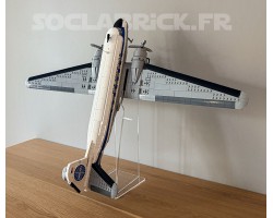 Douglas DC-3 PAN AM - 11378 vertical