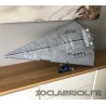 Destroyer UCS 75252 - On the side