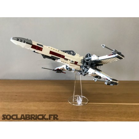 X-Wing 75218 décollage