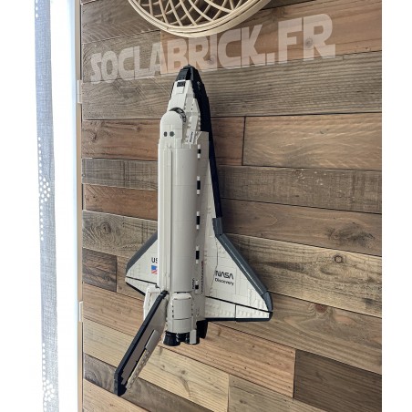 NASA Space Shuttle Discovery 10283 wall mount flat